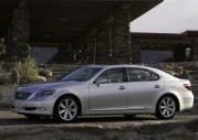 Lexus LS600h L